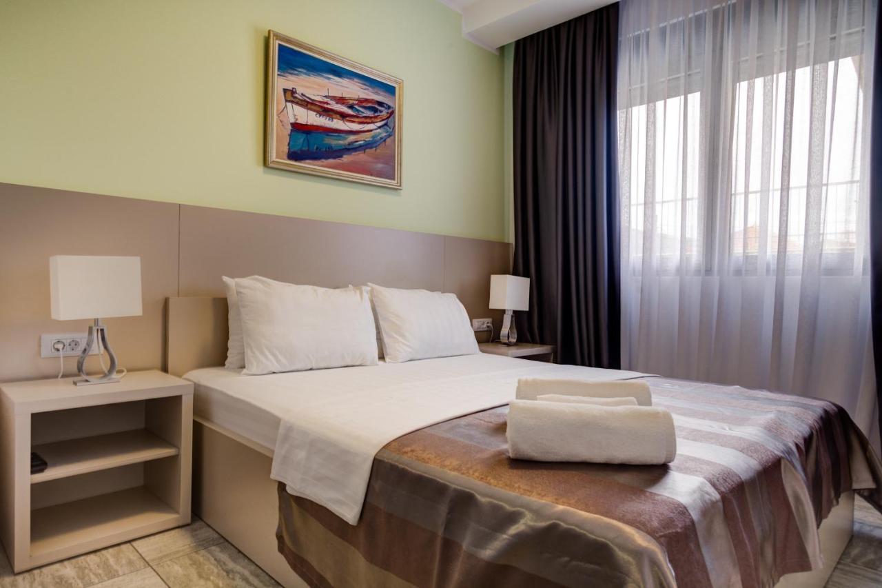 Riva Residence Ðenovići Eksteriør bilde